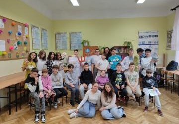 M jak maj, M jak mitologia