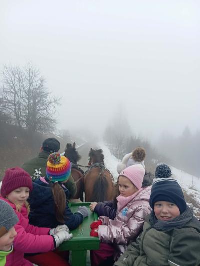 611158553_2263179807544338_5934191896389514983_n (1).jpg